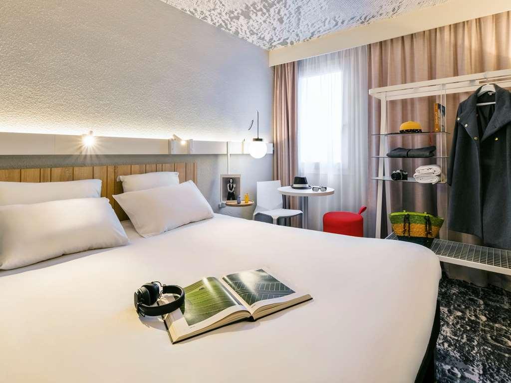 Ibis Saint Rambert D'Albon Hotell Rum bild